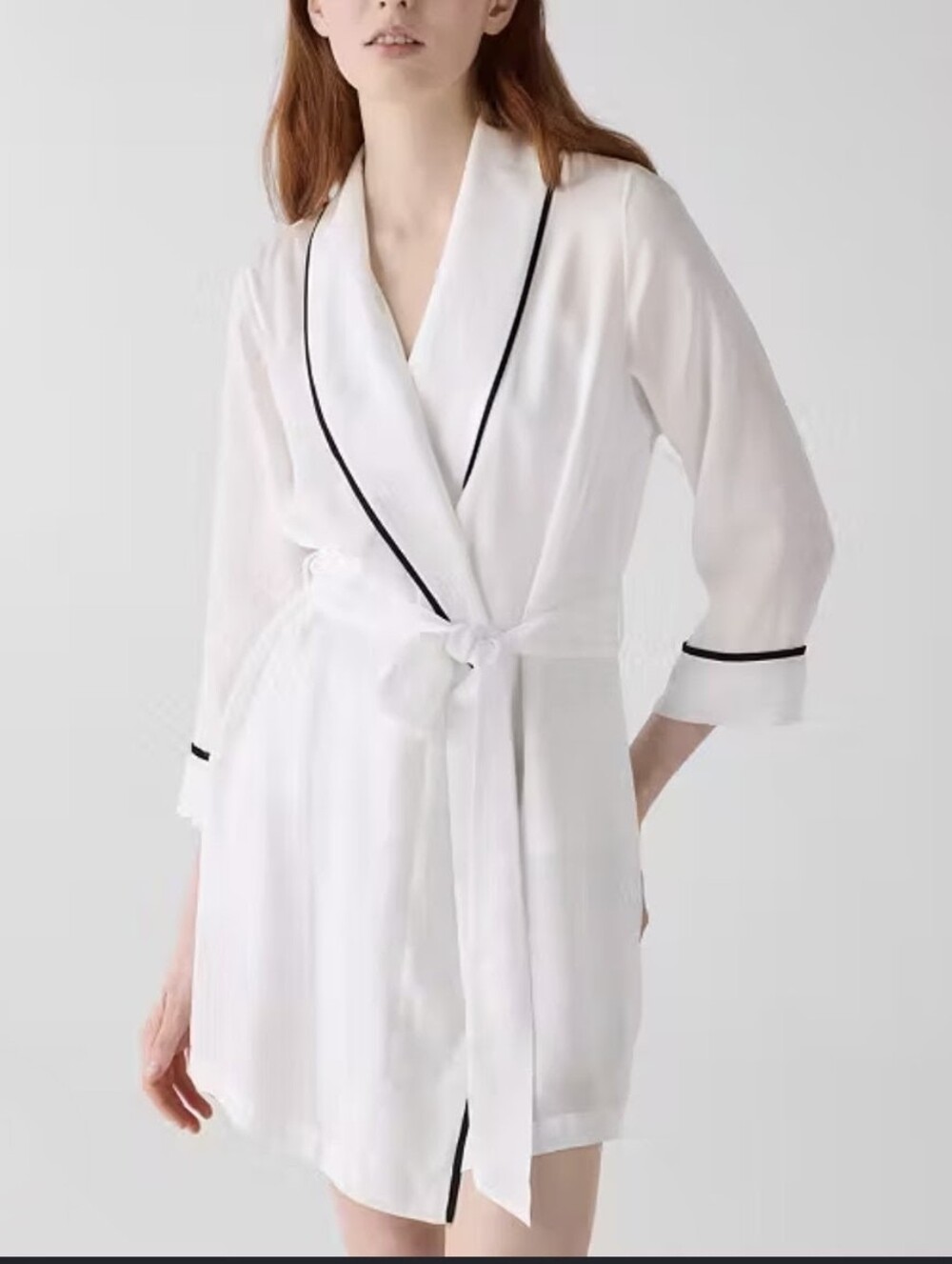 Kate Spade New York Women's Short Robe Cream Embroidered Size XS
